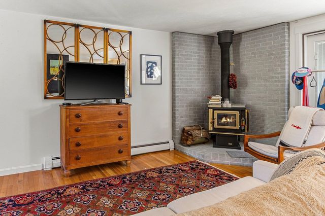 23 Bucks Hill Road, Durham, NH 03824