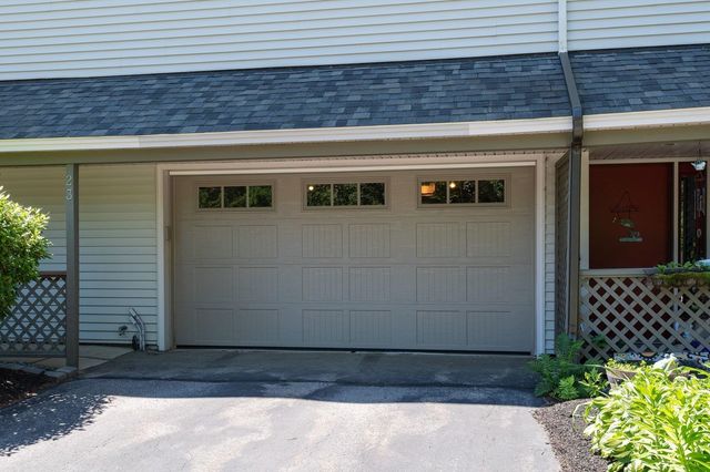 23 Bucks Hill Road, Durham, NH 03824