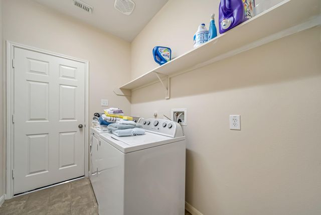 6533 Canyon Mist Lane, Dickinson, TX 77539