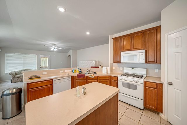 6533 Canyon Mist Lane, Dickinson, TX 77539