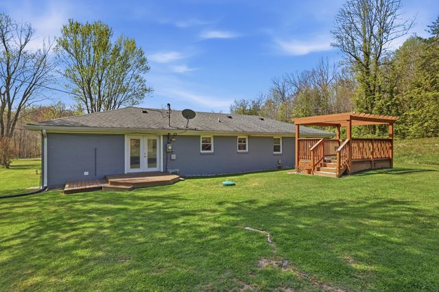 1300 Carter School Road, Stanford, KY 40484