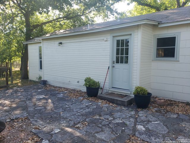 111 N Brackenridge, Boerne, TX 78006