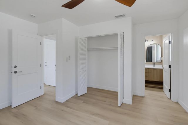 6201 Lorca Dr Main, San Diego, CA 92115