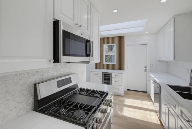 6201 Lorca Dr Main, San Diego, CA 92115