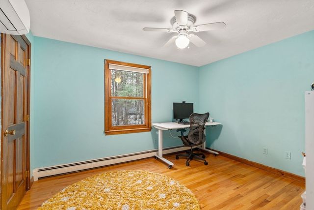 28 Sunnyrock Dr, Walpole, MA 02081