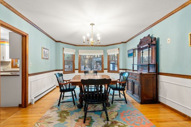 28 Sunnyrock Dr, Walpole, MA 02081