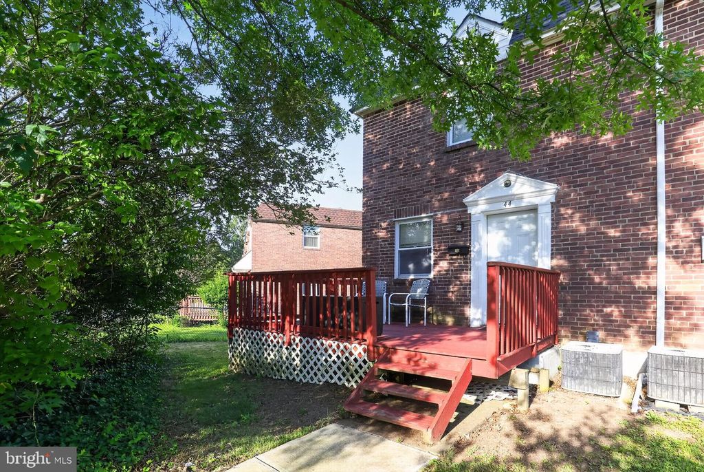 44 MADISON DR, Newark, DE 19711