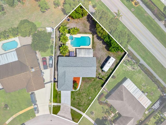 1488 Old Cypress Trail, Wellington, FL 33414