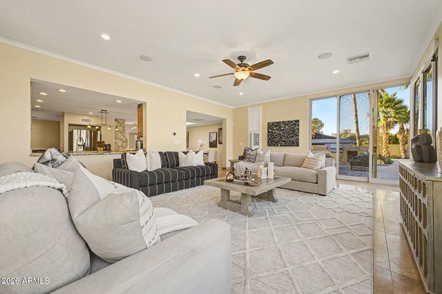 5843 N 46TH Street, Phoenix, AZ 85018