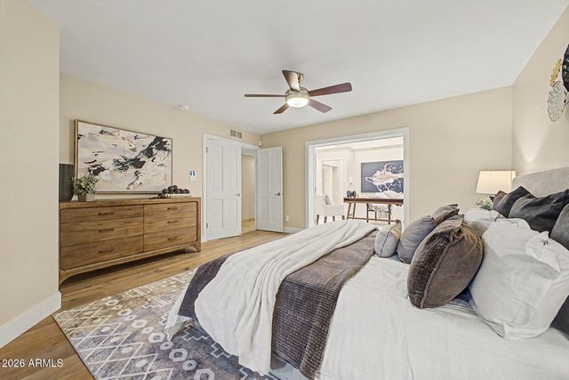 5843 N 46TH Street, Phoenix, AZ 85018