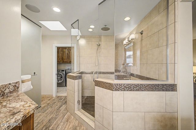 5843 N 46TH Street, Phoenix, AZ 85018
