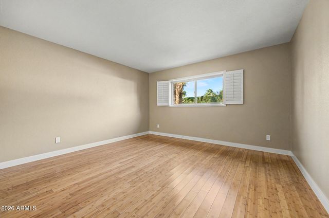 5843 N 46TH Street, Phoenix, AZ 85018