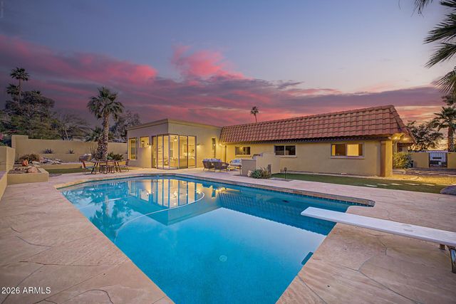 5843 N 46TH Street, Phoenix, AZ 85018
