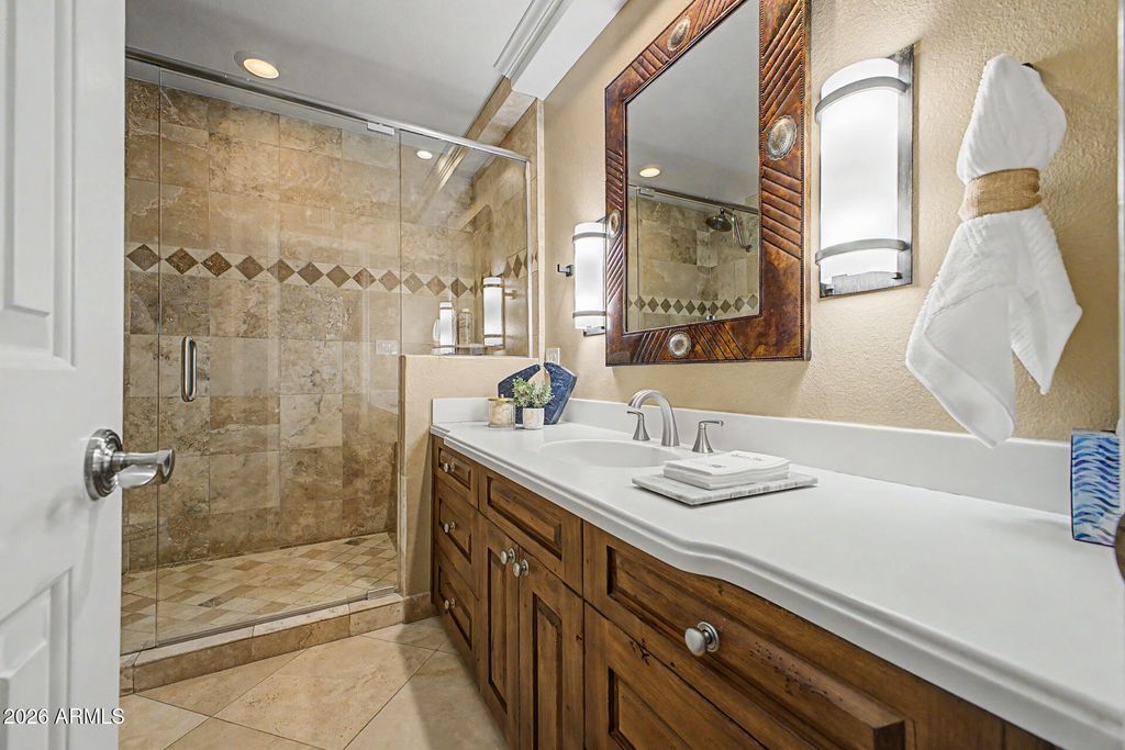 Image 32 of property listing at 5843 N 46TH Street, Phoenix, AZ 85018