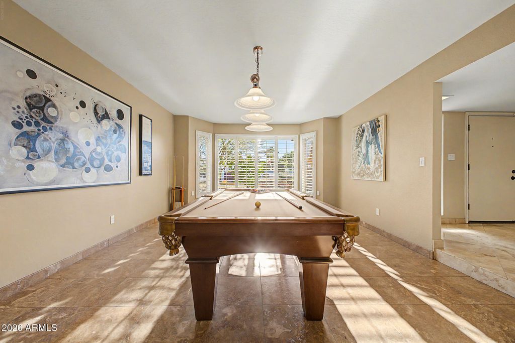 Image 5 of property listing at 5843 N 46TH Street, Phoenix, AZ 85018