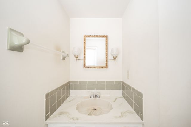 4328 Rutgers Drive, Anderson, IN 46013