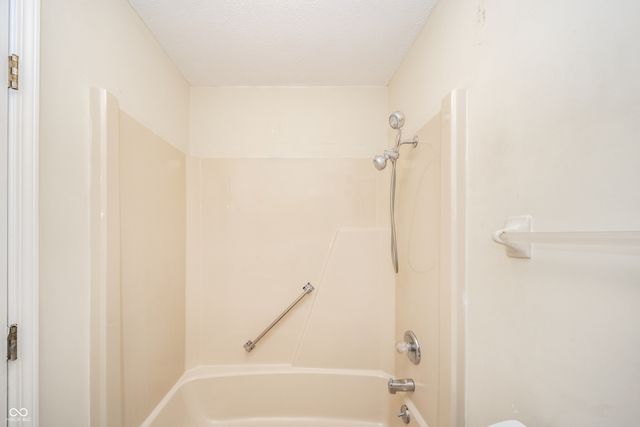 4328 Rutgers Drive, Anderson, IN 46013