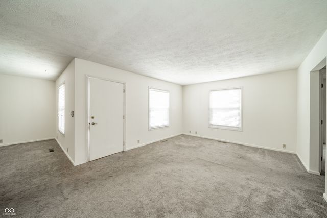 4328 Rutgers Drive, Anderson, IN 46013