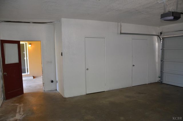 320 Byron Court, Lemoore, CA 93245