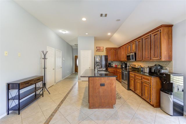 9203 Black Tooth Way, Humble, TX 77396