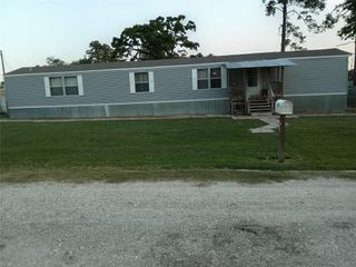 229 E Yaupon Oak, Onalaska, TX 77360