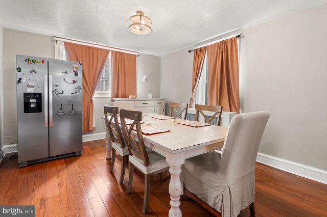 227 SHIRLEY RD, Upper Darby, PA 19082