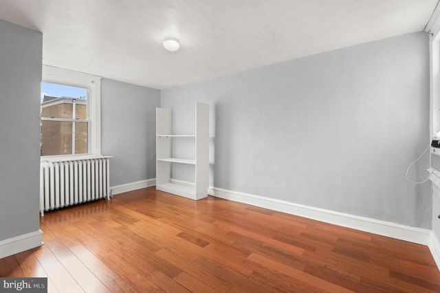 227 SHIRLEY RD, Upper Darby, PA 19082