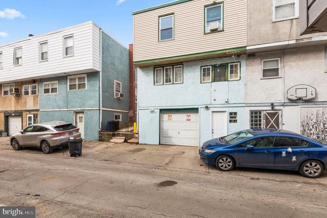 227 SHIRLEY RD, Upper Darby, PA 19082