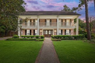 5606 Foresthaven Drive, Houston, TX 77066