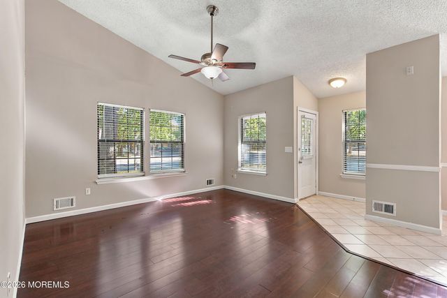 37 Azalea Circle, Jackson, NJ 08527