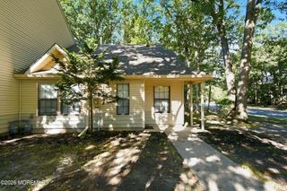 37 Azalea Circle, Jackson, NJ 08527