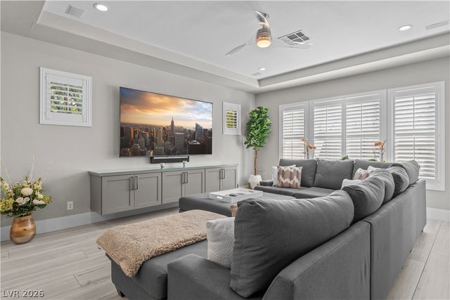 9705 Plateau Heights Place, Las Vegas, NV 89144