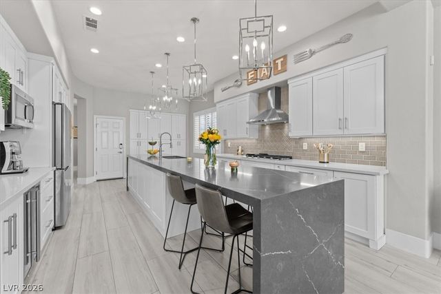 9705 Plateau Heights Place, Las Vegas, NV 89144