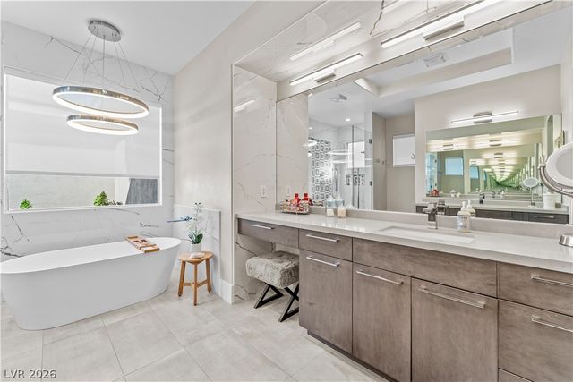 9705 Plateau Heights Place, Las Vegas, NV 89144