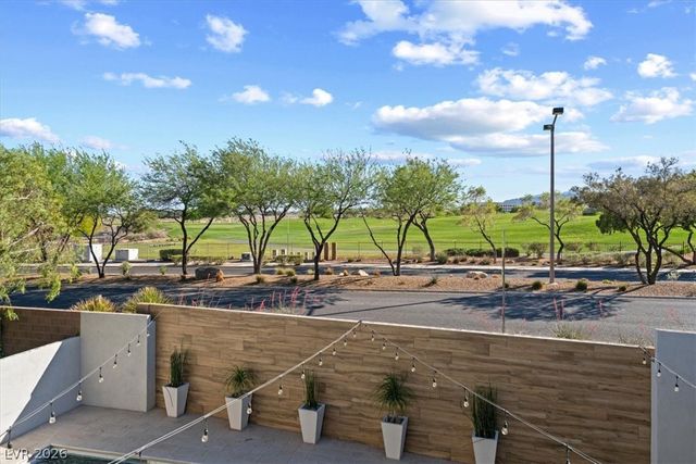 9705 Plateau Heights Place, Las Vegas, NV 89144