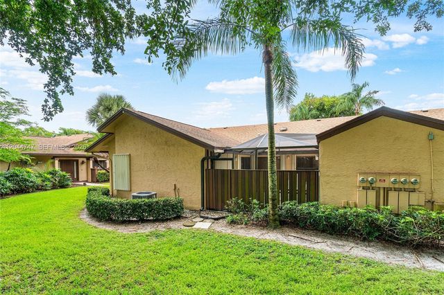 3953 Cocoplum Cir 3609, Coconut Creek, FL 33063