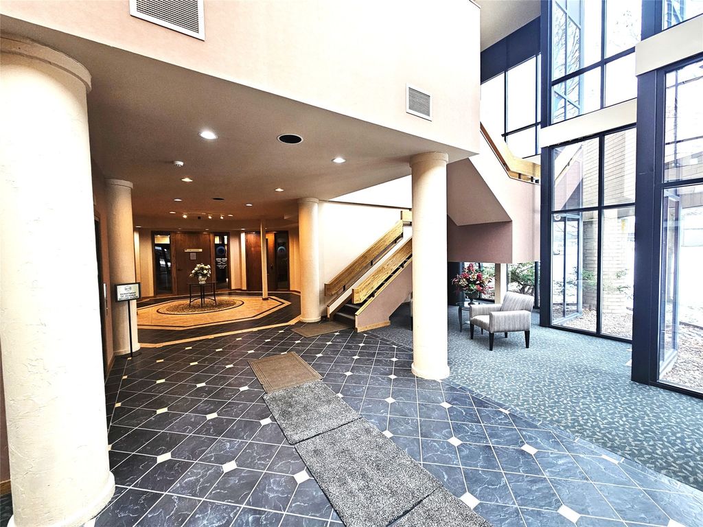 100 Financial Drive 200, Kalispell, MT 59901 photo 4