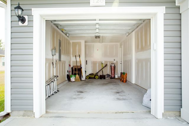 128 Cape Point Dr., Conway, SC 29527