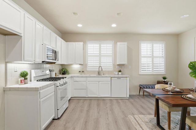 10250 Rudder Way, Stockton, CA 95209