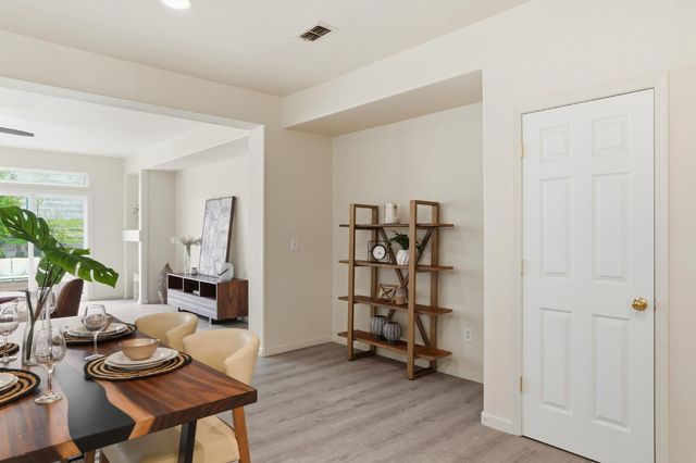 10250 Rudder Way, Stockton, CA 95209