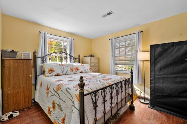 5 Caroline Drive, Bellingham, MA 02019