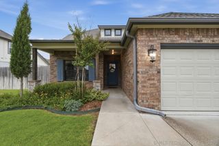 8705 S Quanah Avenue W, Tulsa, OK 74132