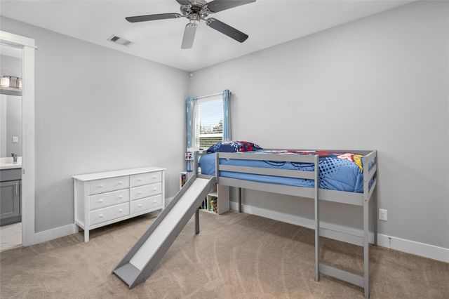 427 Yale Oaks Lane, Houston, TX 77091