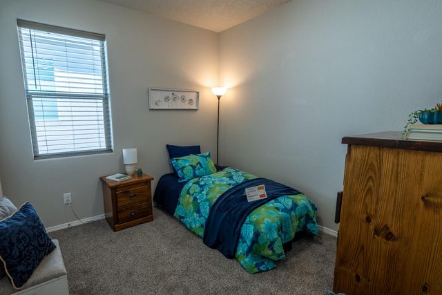 772 Amatista Loop SE, Rio Rancho, NM 87124