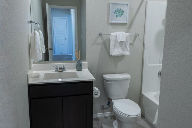 772 Amatista Loop SE, Rio Rancho, NM 87124