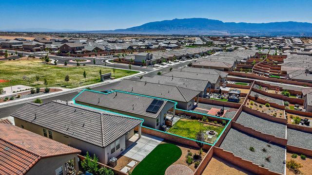 772 Amatista Loop SE, Rio Rancho, NM 87124