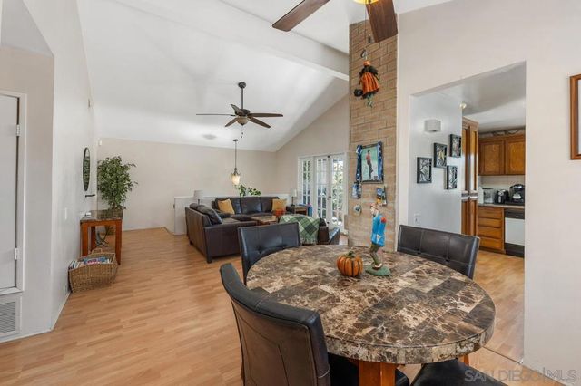 6028 Gaines St, San Diego, CA 92110