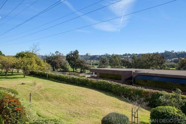 6028 Gaines St, San Diego, CA 92110