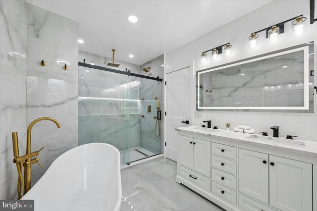 158 N EDGEWOOD ST, Philadelphia, PA 19139