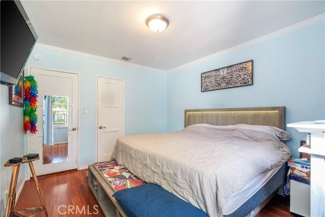 17504 Hamlin, Van Nuys (los Angeles), CA 91406